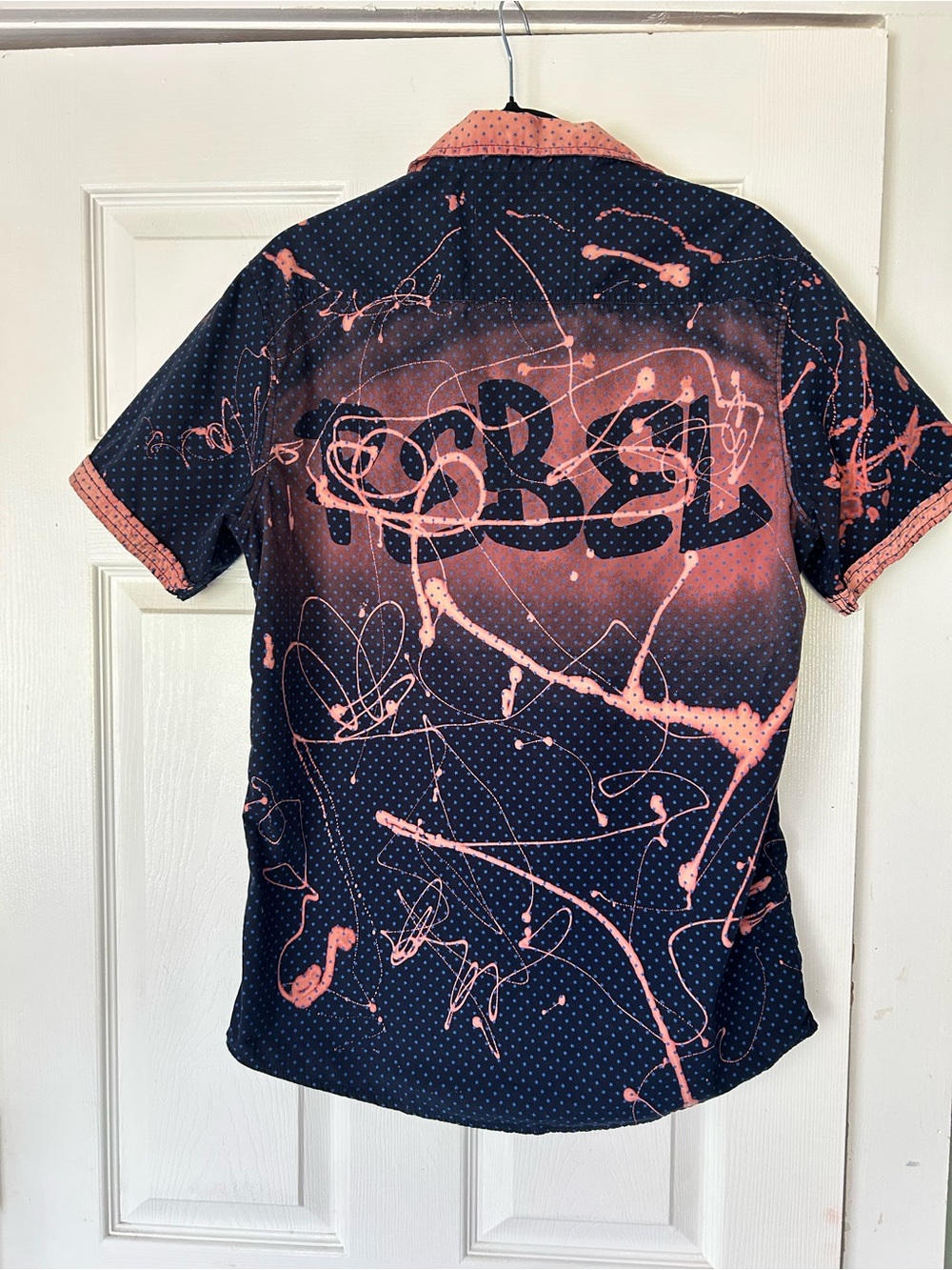 Broken Threads Custom Upcycled REBEL Bleach Splatter Shirt Unisex L